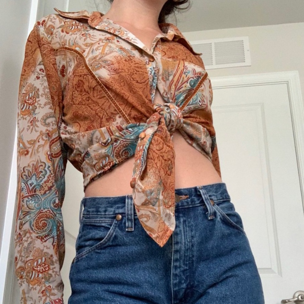 Vintage Collared Patterned Button Down Blouse - image 2